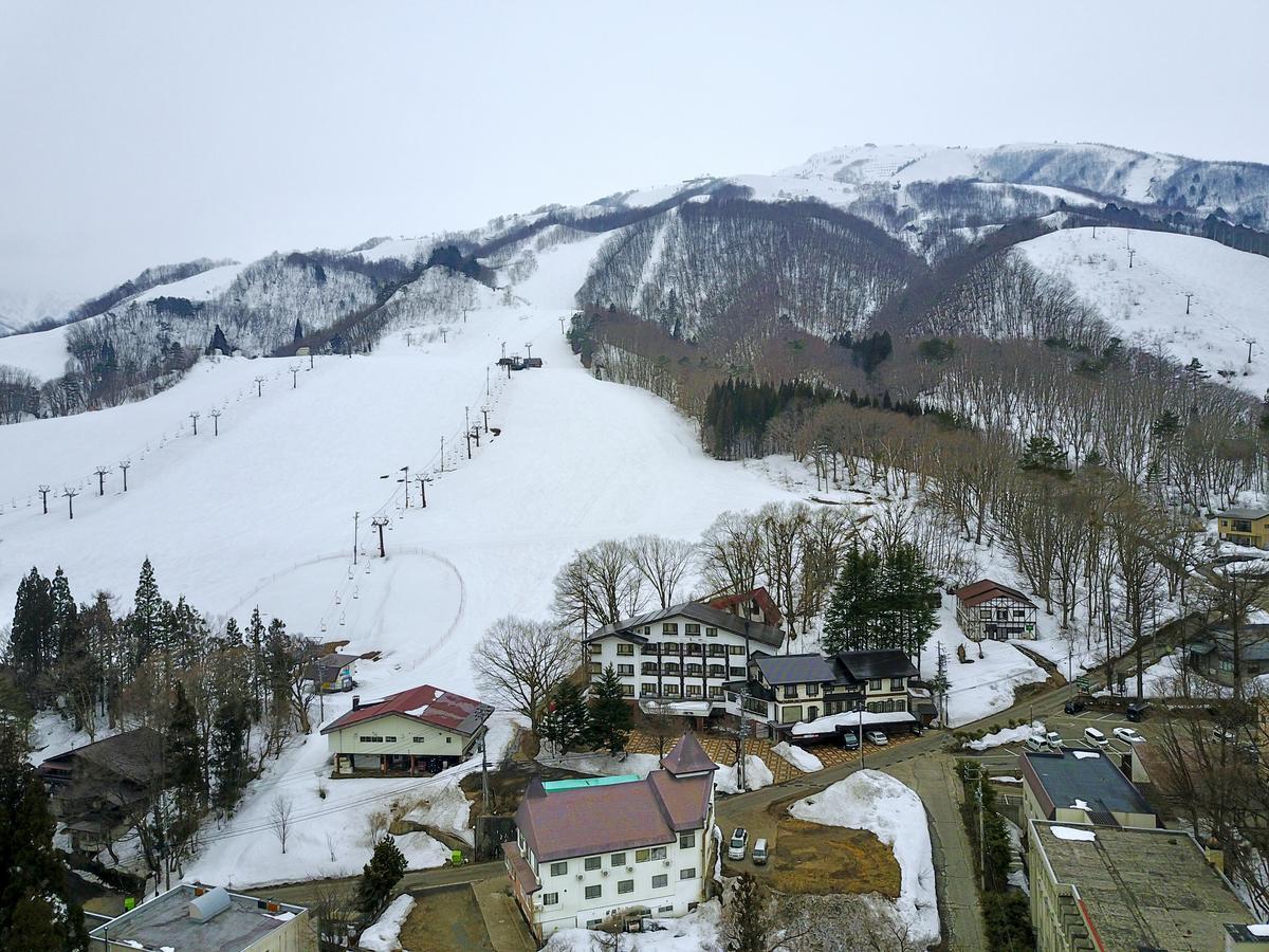 Asuka Lodge Hakuba Exteriör bild